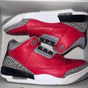 Jordan 3 Retro Unite Fire Red